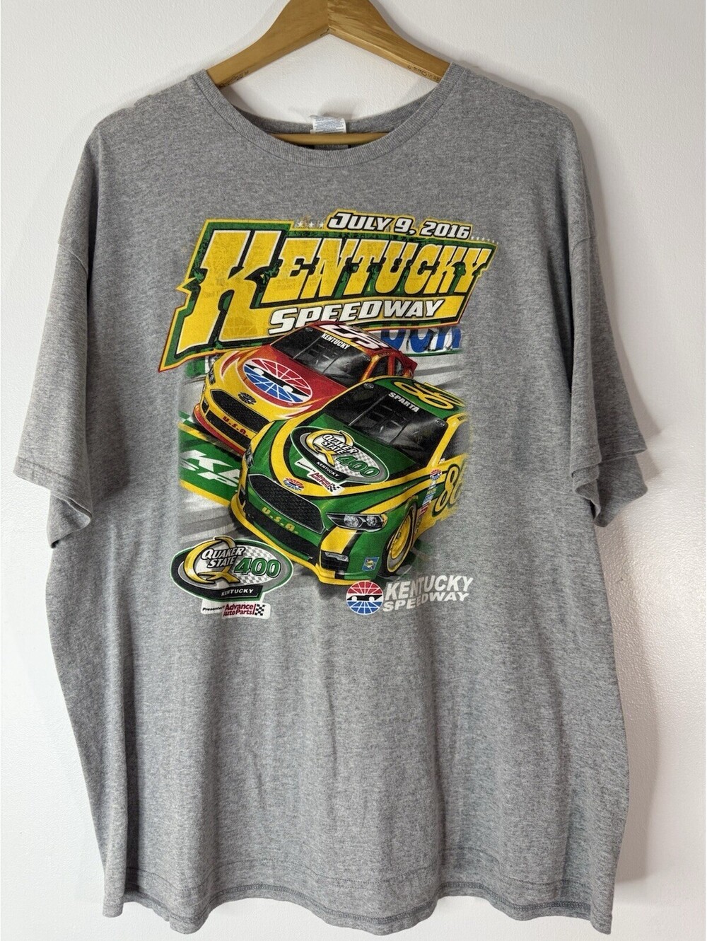 Kentucky Motor Speedway Quaker 400 NASCAR T-Shirt Men's 2XL From 2016